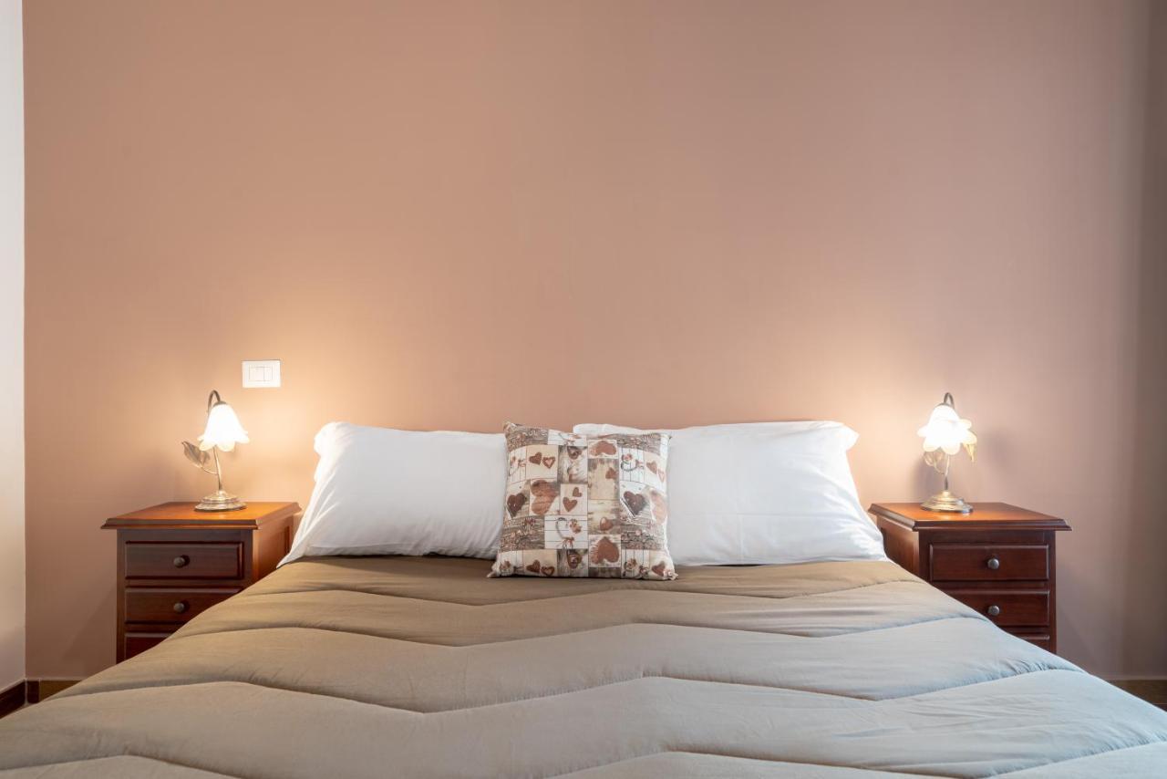 Myricae Rooms Affittacamere No Late Arrival Fiumicino Bagian luar foto