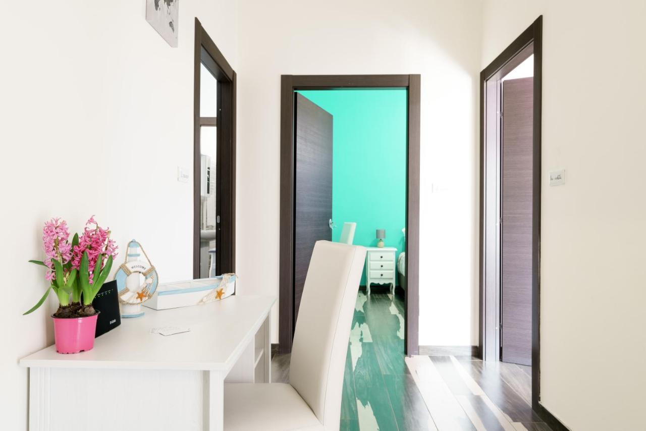 Myricae Rooms Affittacamere No Late Arrival Fiumicino Bagian luar foto