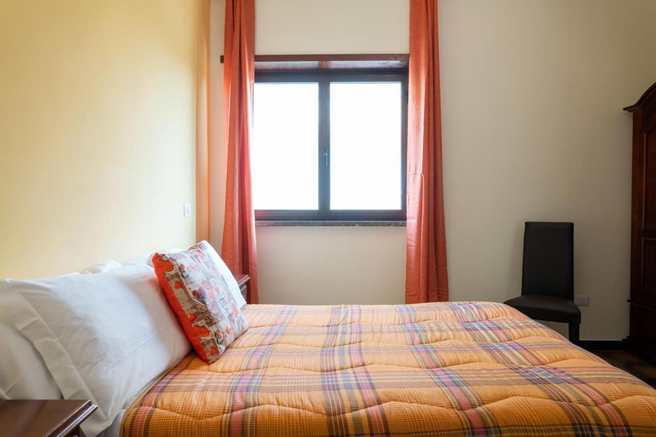 Myricae Rooms Affittacamere No Late Arrival Fiumicino Bagian luar foto